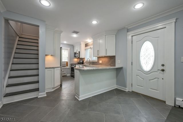 122 Garside Ave, Wayne Twp., NJ 07470