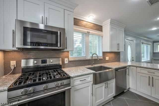 122 Garside Ave, Wayne Twp., NJ 07470