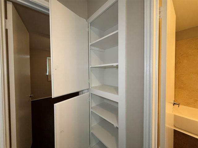 10428 Hammerly Boulevard 51, Houston, TX 77043