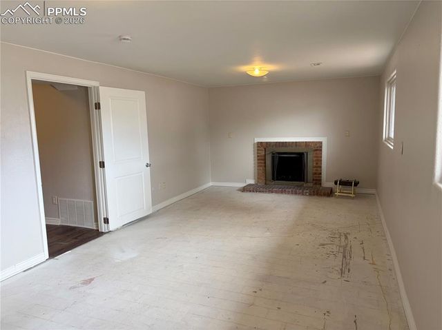 7470 Dove Creek Circle, Colorado Springs, CO 80911