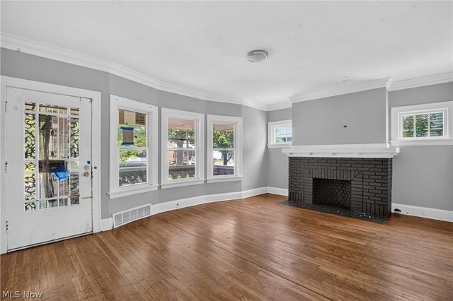 3597 E 154th Street, Cleveland, OH 44120