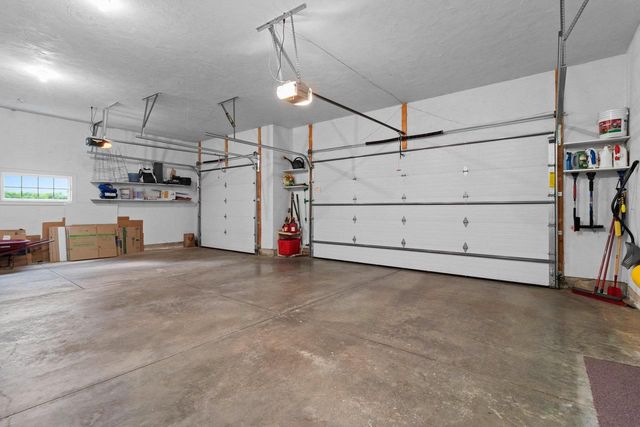 421 E SHEFFIELD LANE, Appleton, WI 54913