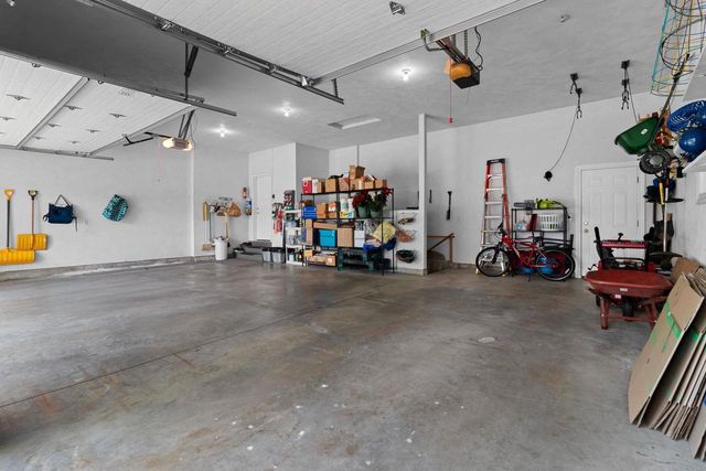421 E SHEFFIELD LANE, Appleton, WI 54913