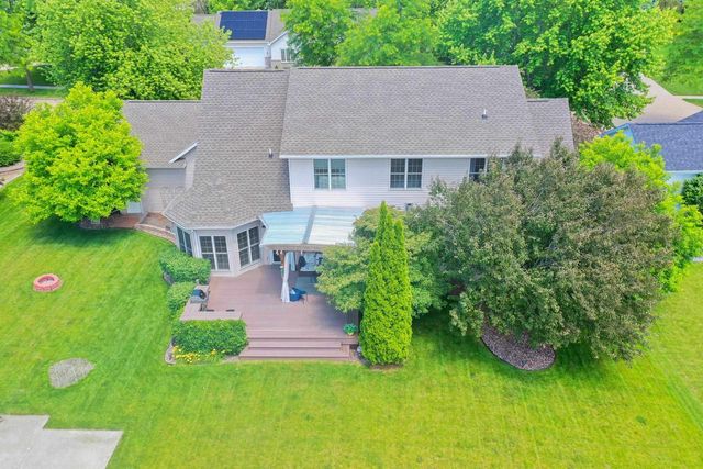 421 E SHEFFIELD LANE, Appleton, WI 54913