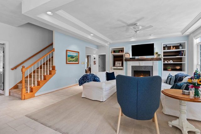 421 E SHEFFIELD LANE, Appleton, WI 54913