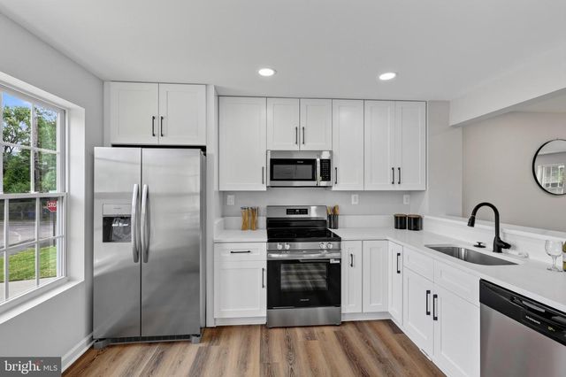 227 MOSBY LN, Front Royal, VA 22630