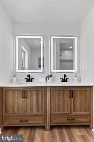 227 MOSBY LN, Front Royal, VA 22630