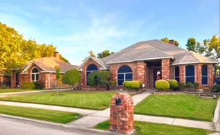 2293 Heatherdale Drive, Mesquite, TX 75150