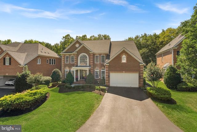18205 SHINNIECOCK HILLS, Leesburg, VA 20176