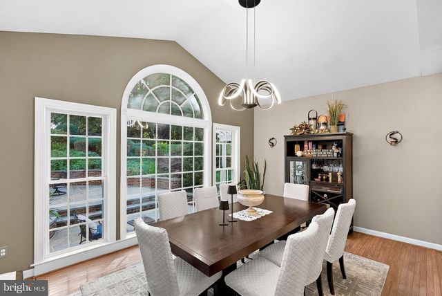 18205 SHINNIECOCK HILLS, Leesburg, VA 20176