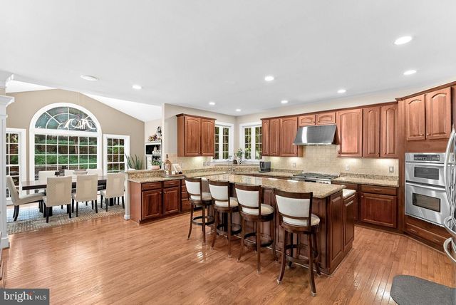 18205 SHINNIECOCK HILLS, Leesburg, VA 20176