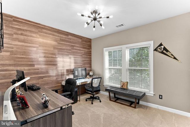 18205 SHINNIECOCK HILLS, Leesburg, VA 20176