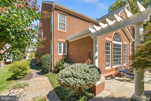 18205 SHINNIECOCK HILLS, Leesburg, VA 20176