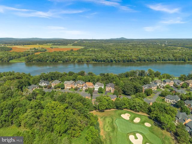 18205 SHINNIECOCK HILLS, Leesburg, VA 20176