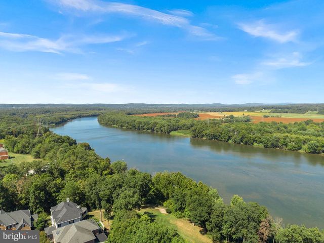 18205 SHINNIECOCK HILLS, Leesburg, VA 20176