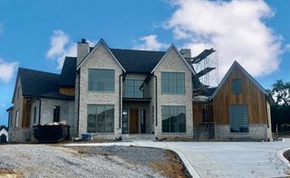 8101 Turning Point Dr, Brentwood, TN 37027