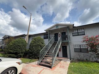 203 POINSETTIA PINE COURT 102, Tampa, FL 33612