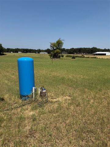 210 County Road 3340, Paradise, TX 76073