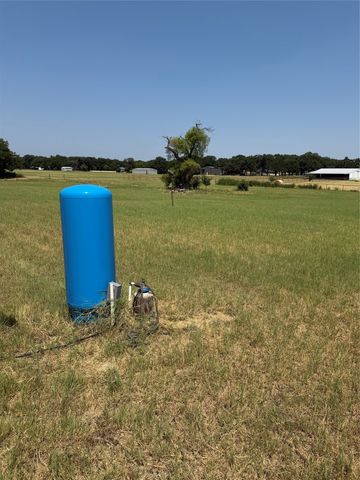 210 County Road 3340, Paradise, TX 76073