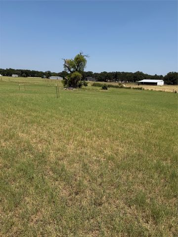 210 County Road 3340, Paradise, TX 76073