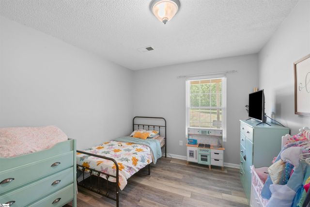 211 Elijah Simmons Road, Woodruff, SC 29388