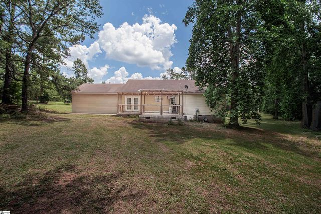 211 Elijah Simmons Road, Woodruff, SC 29388