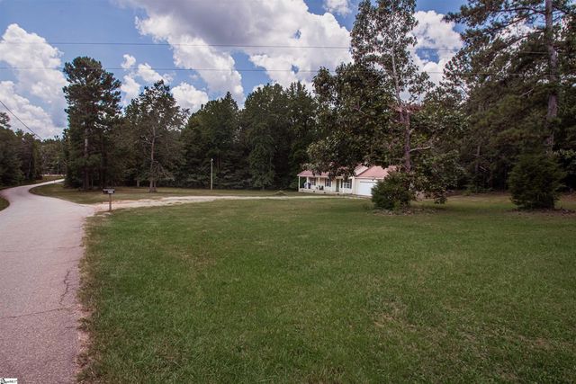 211 Elijah Simmons Road, Woodruff, SC 29388