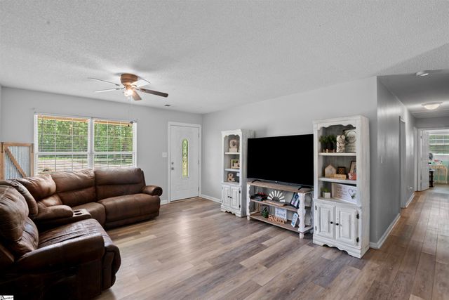 211 Elijah Simmons Road, Woodruff, SC 29388