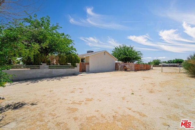 10250 E Avenue Q10, Littlerock, CA 93543