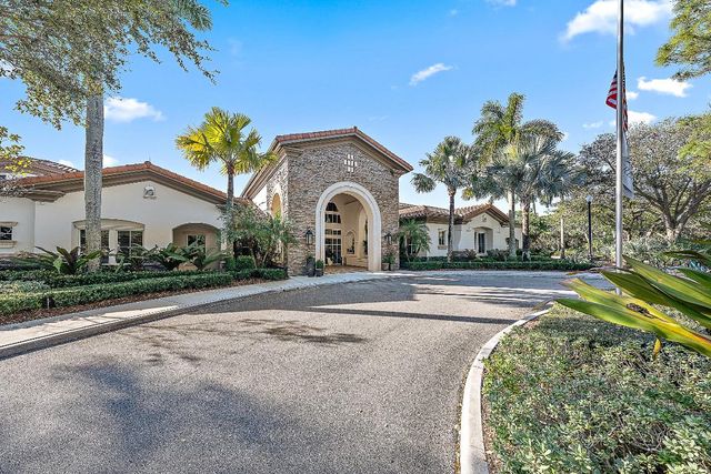 2109 Spring Court, Palm Beach Gardens, FL 33410