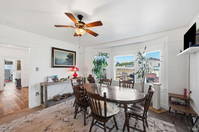 2735 Petaluma Hill Rd, Santa Rosa, CA 95404