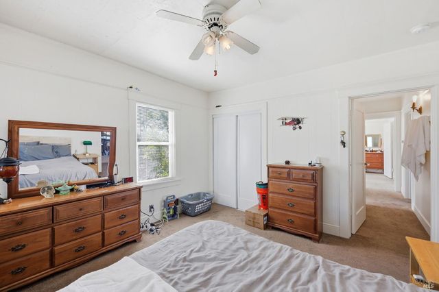 2735 Petaluma Hill Rd, Santa Rosa, CA 95404