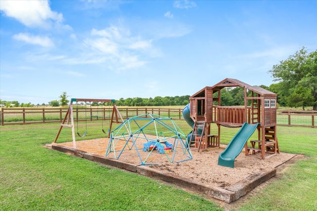 362 Vz County Road 3404, Wills Point, TX 75169