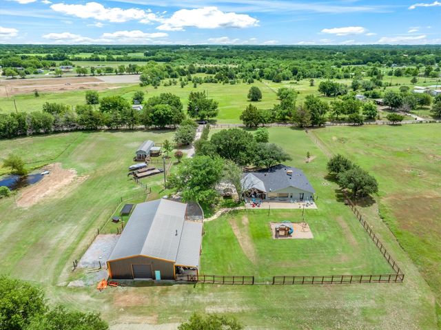 362 Vz County Road 3404, Wills Point, TX 75169