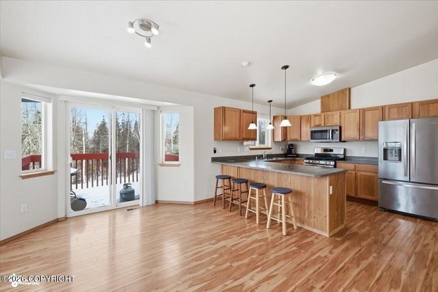 4987 W Mollies Circle, Wasilla, AK 99623