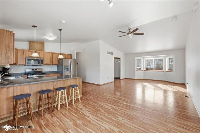 4987 W Mollies Circle, Wasilla, AK 99623