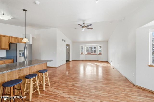 4987 W Mollies Circle, Wasilla, AK 99623