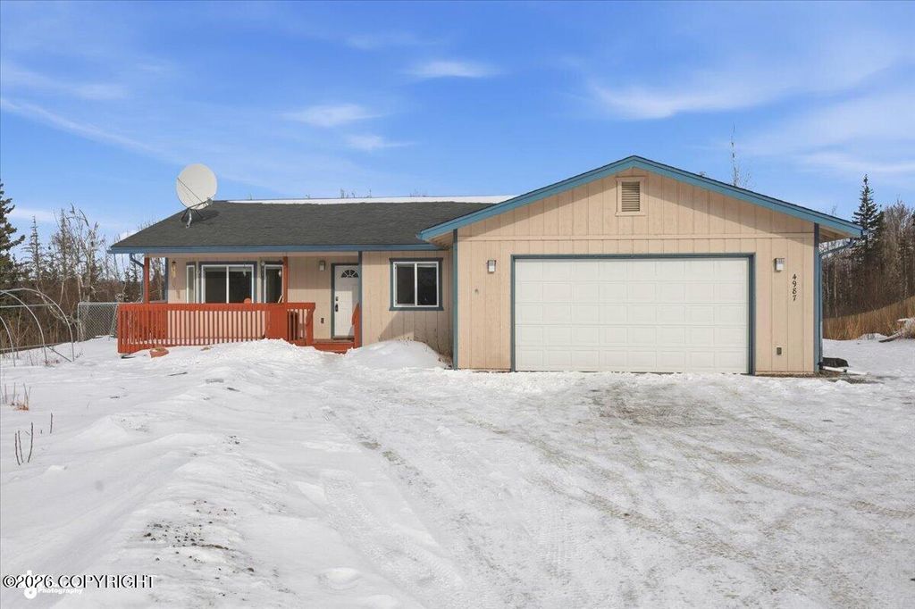 4987 W Mollies Circle, Wasilla, AK 99623