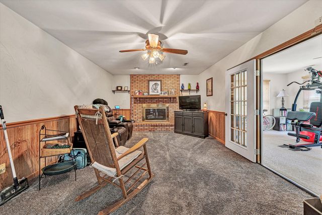 1182 Knollwood DR, Troutville, VA 24175