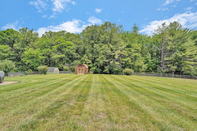 1182 Knollwood DR, Troutville, VA 24175