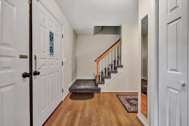 1182 Knollwood DR, Troutville, VA 24175