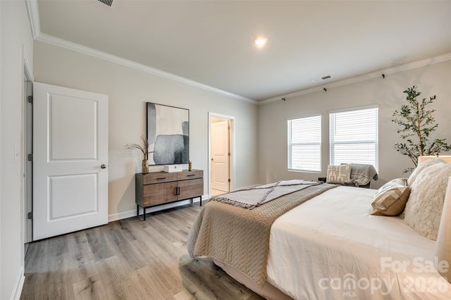 13210 Kenworth Road, Charlotte, NC 28278