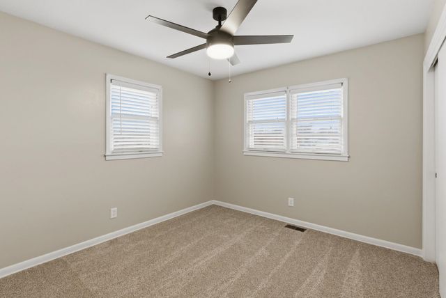 1100 N Dunsworth Ave, Wichita, KS 67212