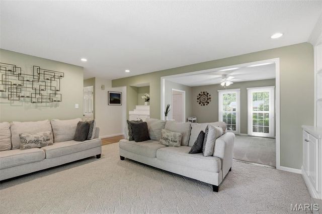 14335 Lake Tahoe Drive, Chesterfield, MO 63017