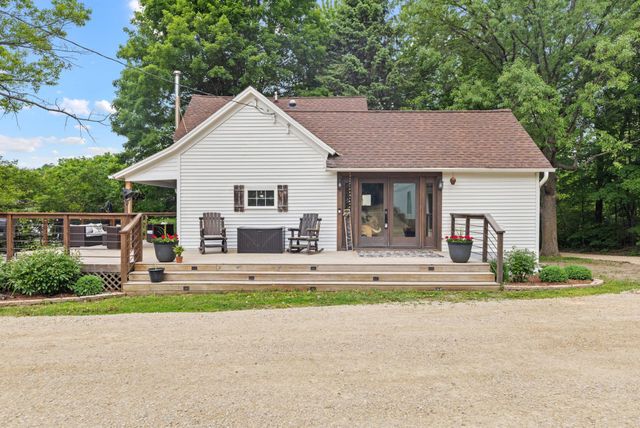 N5746 800th Street, Ellsworth, WI 54011