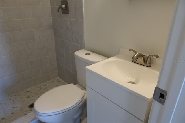 3003 NE 24TH AVENUE, Ocala, FL 34479