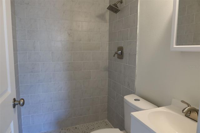 3003 NE 24TH AVENUE, Ocala, FL 34479