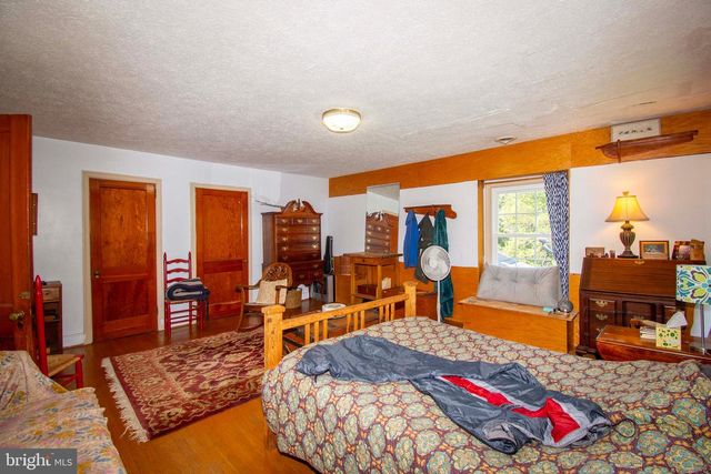 10201 WALLERS RD, Partlow, VA 22534