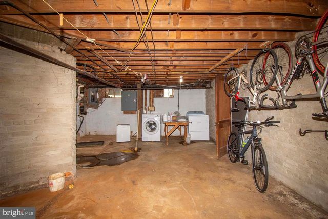 10201 WALLERS RD, Partlow, VA 22534