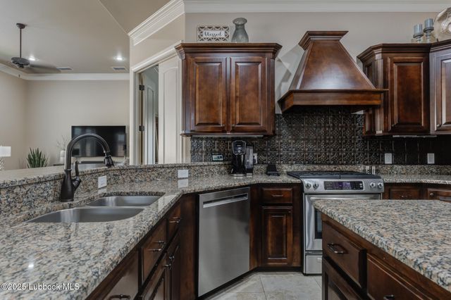 47 Tuscan Villas Circle, Lubbock, TX 79423